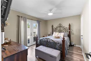 10496 Summit Dr, Willis, TX 77318 - Photo 11