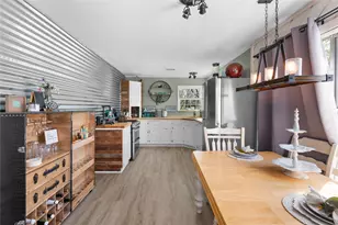 10496 Summit Dr, Willis, TX 77318 - Photo 7