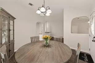 1303 S Teal Estates Cir, Fresno, TX 77545 - Photo 11