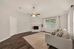 1303 S Teal Estates Cir, Fresno, TX 77545 - Photo 7