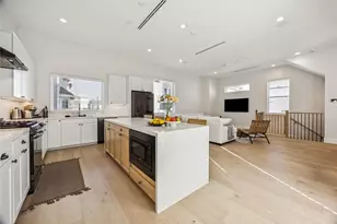 1127 W 16th St, Houston, TX 77008 - Photo 13