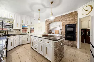 16019 Mickleham Dr, Spring, TX 77379 - Photo 15