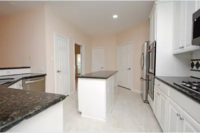611 Woodcastle Bend, Houston, TX 77094 - Photo 17
