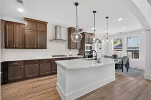 449 Devlin Shores Dr, Conroe, TX 77304 - Photo 15