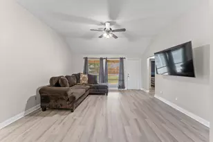 7114 Pheasant Grove Dr, Cypress, TX 77433 - Photo 5