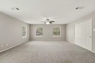 3007 Eagle Lake Dr, Pearland, TX 77581 - Photo 13