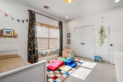 5202 Pinemont Creek Lane, Houston, TX 77018 - Photo 19