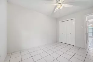 9619 E Withers Way Cir, Houston, TX 77065 - Photo 39