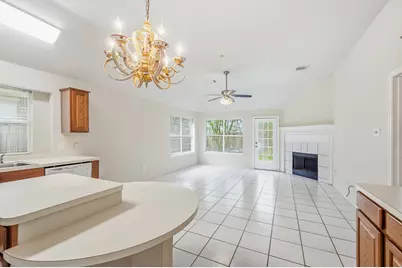 9619 E Withers Way Circle, Houston, TX 77065 - Photo 15