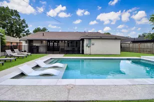 6039 McKnight St, Houston, TX 77035 - Photo 23