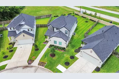 2142 Emerald Diamond Court, Fresno, TX 77545 - Photo 5