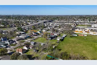 1717 Cresline Street, Houston, TX 77093 - Photo 23