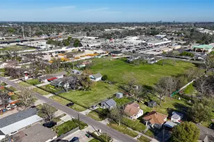 1717 Cresline St, Houston, TX 77093 - Photo 19