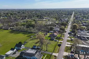 1717 Cresline St, Houston, TX 77093 - Photo 15