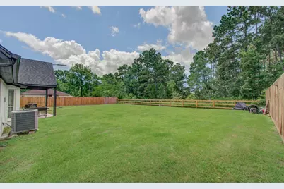203 Antelope Drive, Crosby, TX 77532 - Photo 11
