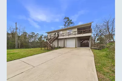 4506 Linninger Lane, Dickinson, TX 77539 - Photo 3