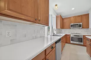 4742 Robins Way, Sugar Land, TX 77479 - Photo 19