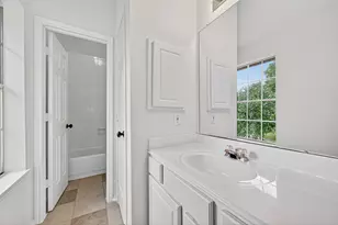 4742 Robins Way, Sugar Land, TX 77479 - Photo 37