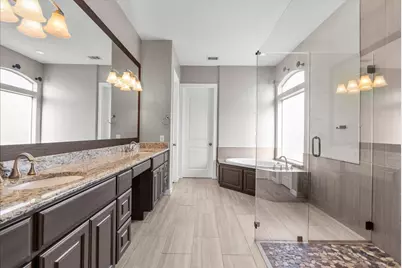 4510 Estella Court, League City, TX 77573 - Photo 27