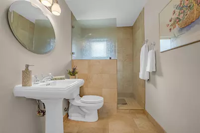 10127 Hazelhurst Drive, Houston, TX 77043 - Photo 29