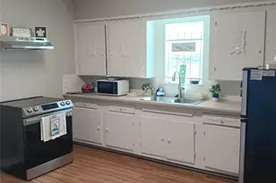 318 7th St N, Texas City, TX 77590 - Photo 7