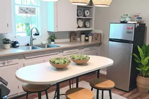 318 7th St N, Texas City, TX 77590 - Photo 5