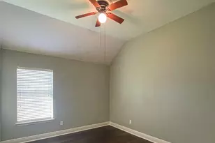 854 Skyspring Ln, League City, TX 77573 - Photo 7