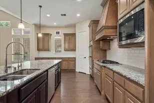 23034 Creek Park Dr, Spring, TX 77389 - Photo 13