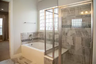 4902 Thunder Creek Ln, Sugar Land, TX 77479 - Photo 17