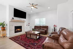 8617 Kari Ct, Jersey Village, TX 77040 - Photo 11