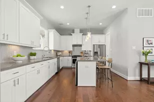 1214 Upton St, Houston, TX 77020 - Photo 5