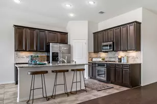 1527 Holly Chase Ct, Conroe, TX 77384 - Photo 9