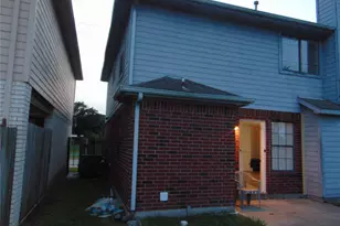 8603 Rustling Lvs Dr, Houston, TX 77083 - Photo 33