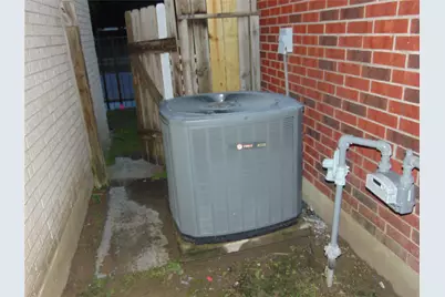 8603 Rustling Lvs Drive, Houston, TX 77083 - Photo 27