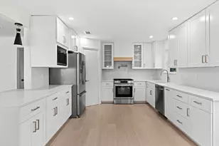 5826 Dumfries Dr, Houston, TX 77096 - Photo 11