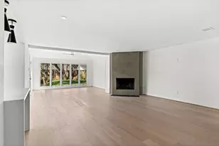 5826 Dumfries Dr, Houston, TX 77096 - Photo 7