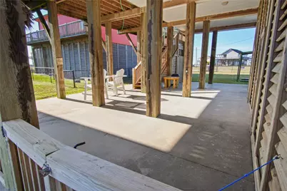 919 Mary Ann, Crystal Beach, TX 77650 - Photo 7