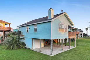 836 Eastview, Crystal Beach, TX 77650 - Photo 39