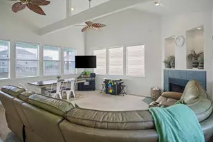 836 Eastview, Crystal Beach, TX 77650 - Photo 15