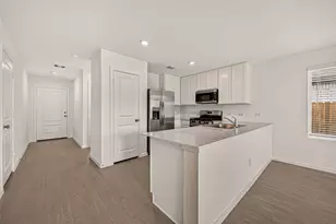 9310 Dazzling Tentacle Dr, Baytown, TX 77521 - Photo 9