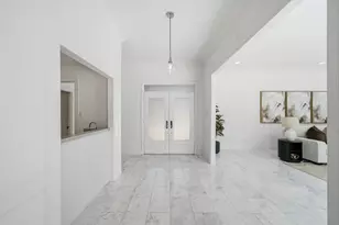 10103 Briar Forest Dr, Houston, TX 77042 - Photo 5