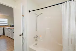 16510 Blackbeard Rd, Jamaica Beach, TX 77554 - Photo 29