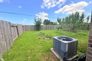 1867 Garnet Breeze Dr, Rosharon, TX 77583 - Photo 15