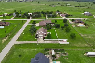 2862 Dee's Cir, Sealy, TX 77474 - Photo 41