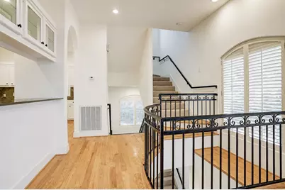 1412 Castle Court #A, Houston, TX 77006 - Photo 13