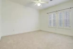 1412 Castle Ct, Houston, TX 77006 - Photo 19