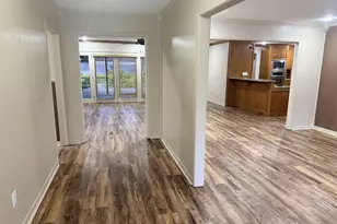 2509 Hutchins Ln, El Campo, TX 77437 - Photo 5