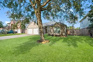 25910 Oakridge Forest Ln, Spring, TX 77386 - Photo 3
