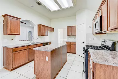 25910 Oakridge Forest Lane, Spring, TX 77386 - Photo 17
