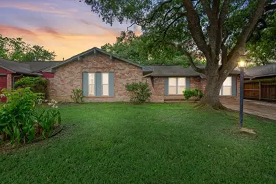 1935 Barnsley Lane, Houston, TX 77088 - Photo 3